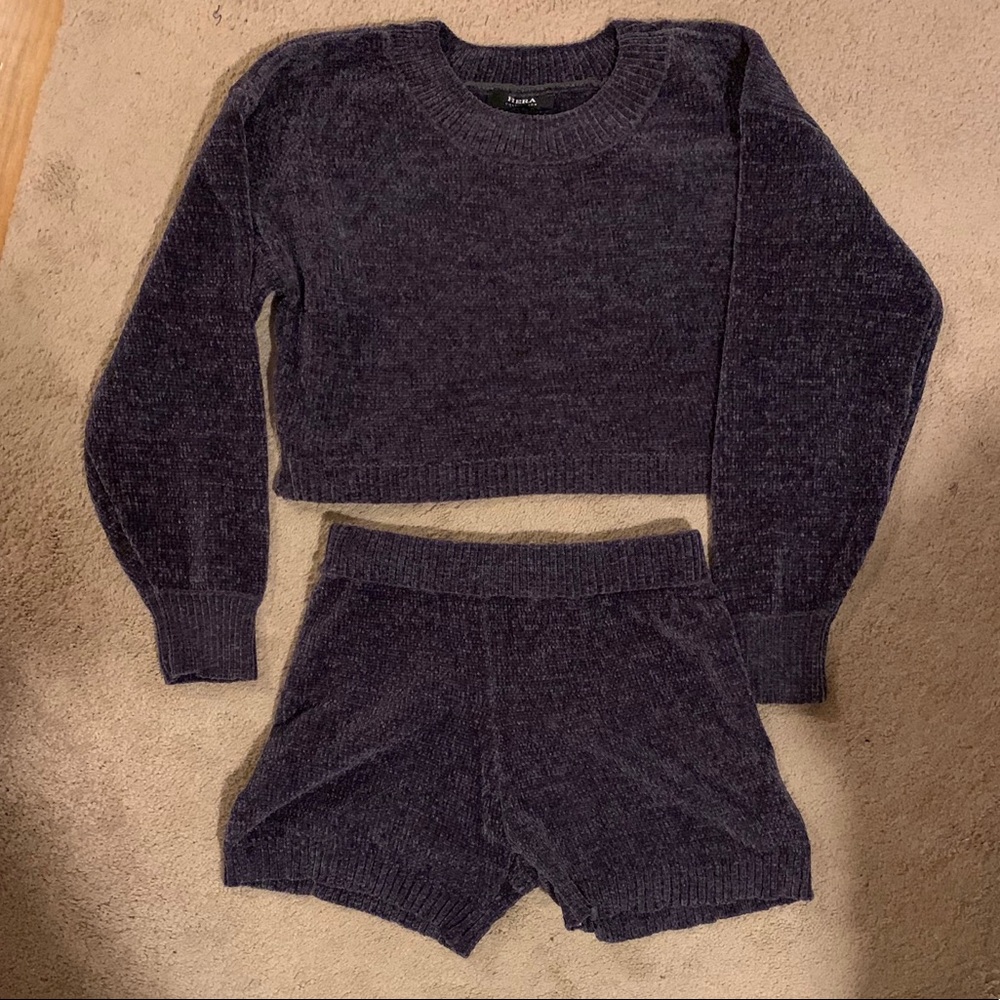 Gray 2 piece set